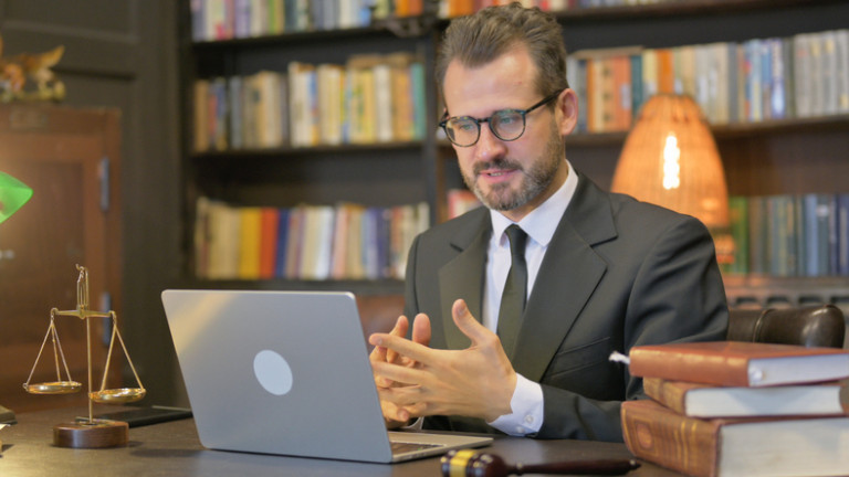 why scheduling an online consultation with experienced immigration lawyer now in 2025-2026 is the best thing for you and your family