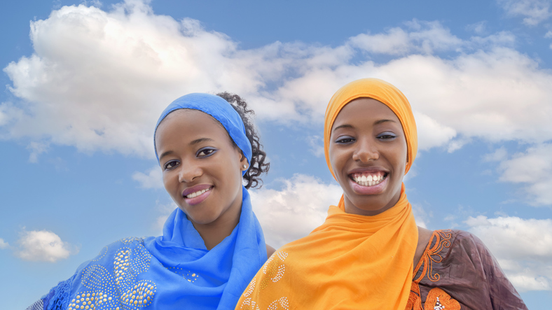 Why Is Trump Targeting Somali Immigrants? TPS Risks, ICE Arrests & “Permanent Pause” Explained