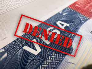 Trump’s Reported B-1/B-2 Visa Revocation Plan: Why It Matters for Asylum, Detention, and Marriage Green Cards 1 B-1/B-2 visa revocation asylum